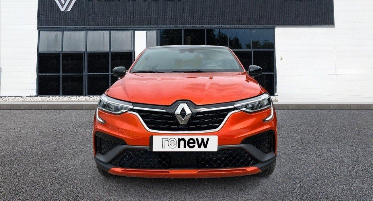 Renault ARKANA E-Tech 145 - 21B R.S. Line 4