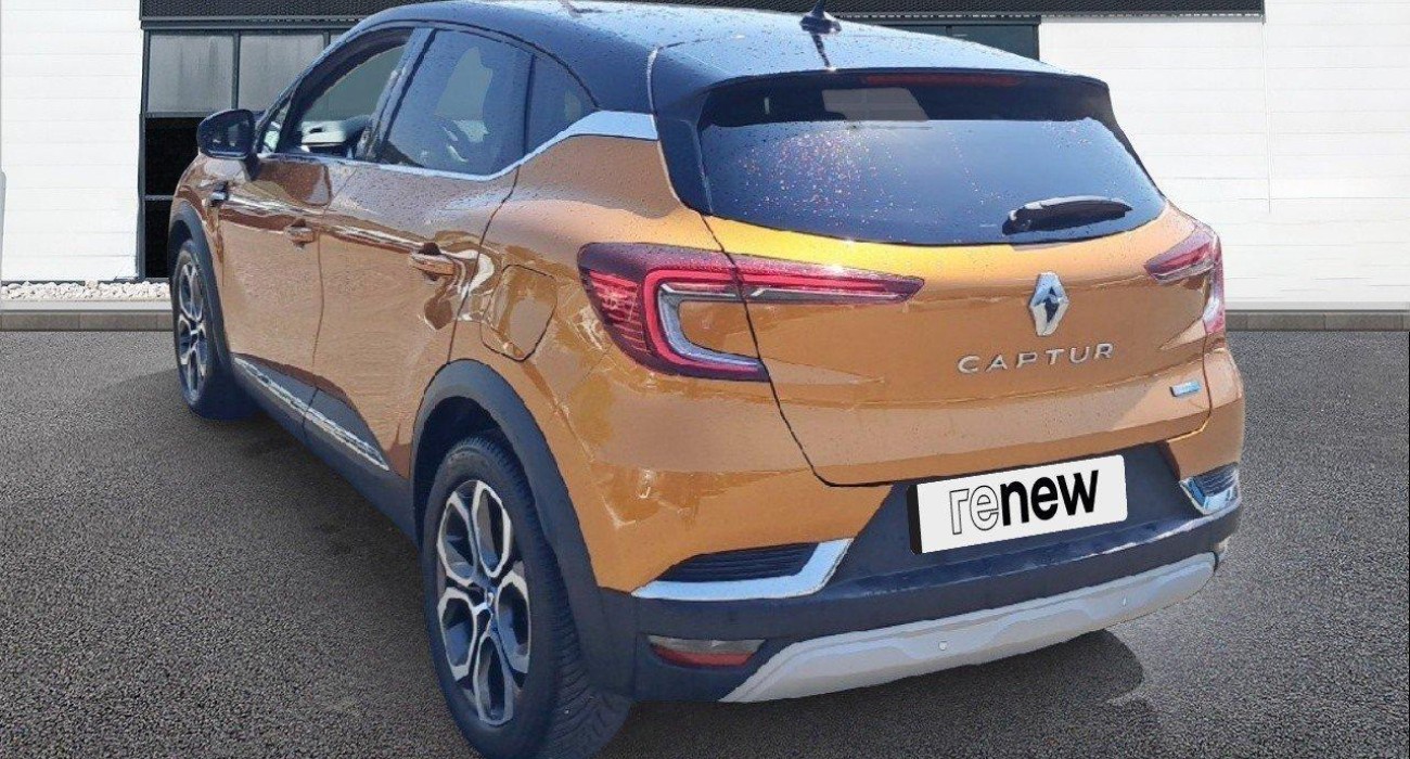 Renault CAPTUR E-Tech Plug-in 160 Intens 3