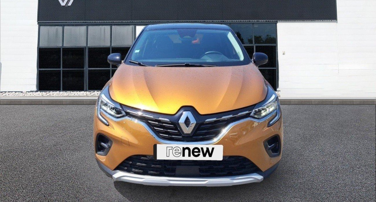 Renault CAPTUR E-Tech Plug-in 160 Intens 4