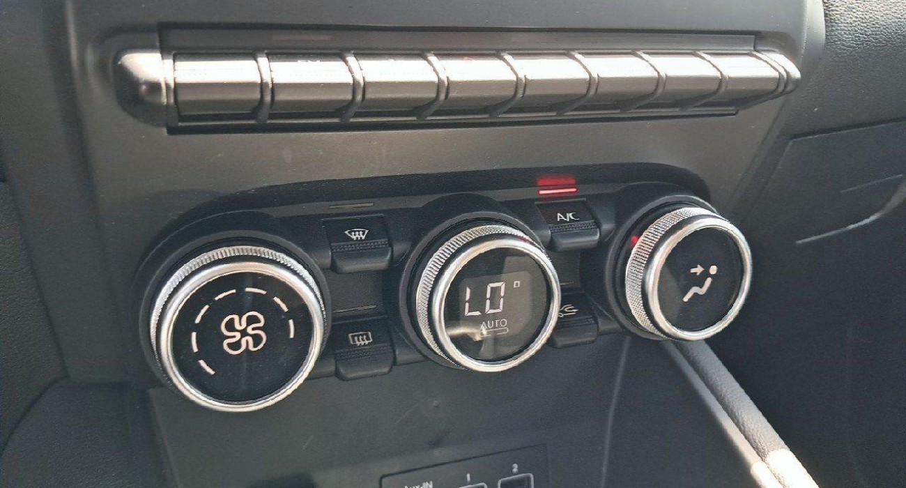 Renault CAPTUR E-Tech Plug-in 160 Intens 7