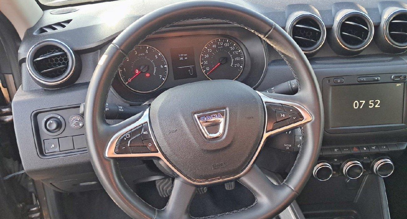 Dacia DUSTER ECO-G 100 4x2 Prestige 6