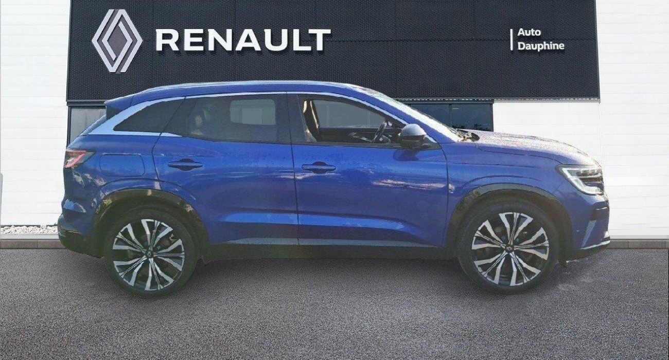 Renault AUSTRAL E-Tech hybrid 200 Iconic 2