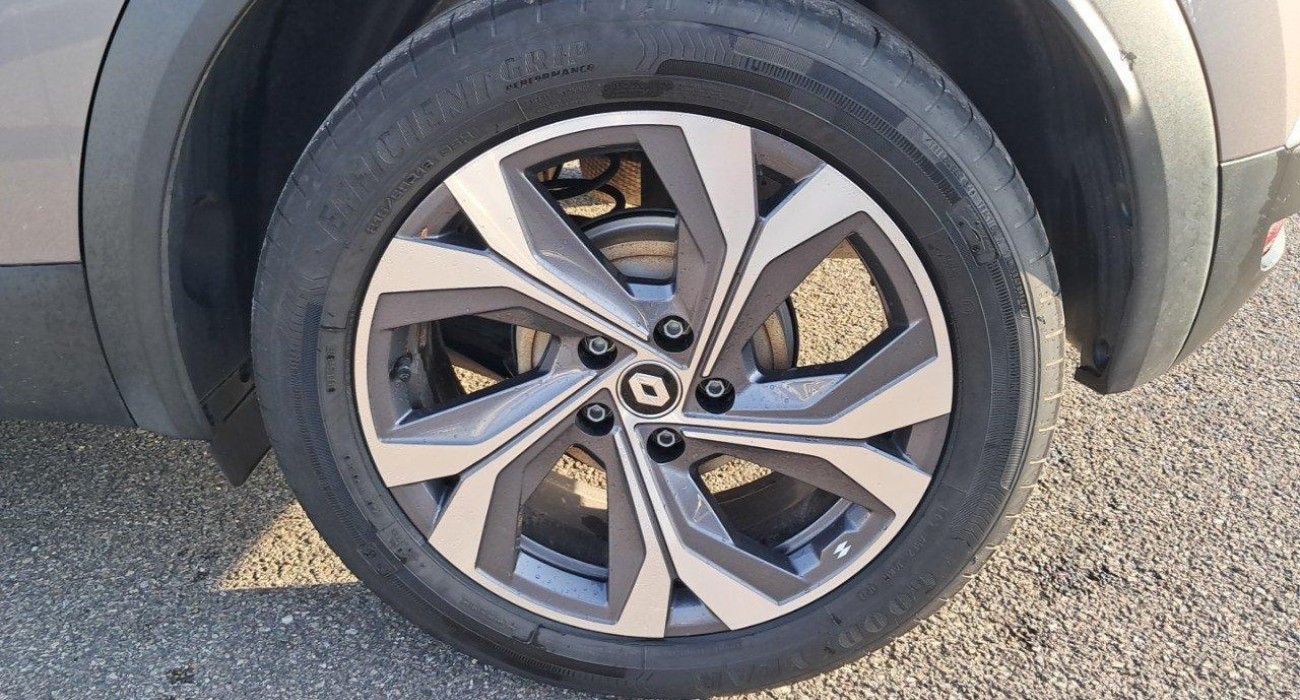Renault CAPTUR TCe 140 - 21 R.S. Line 13