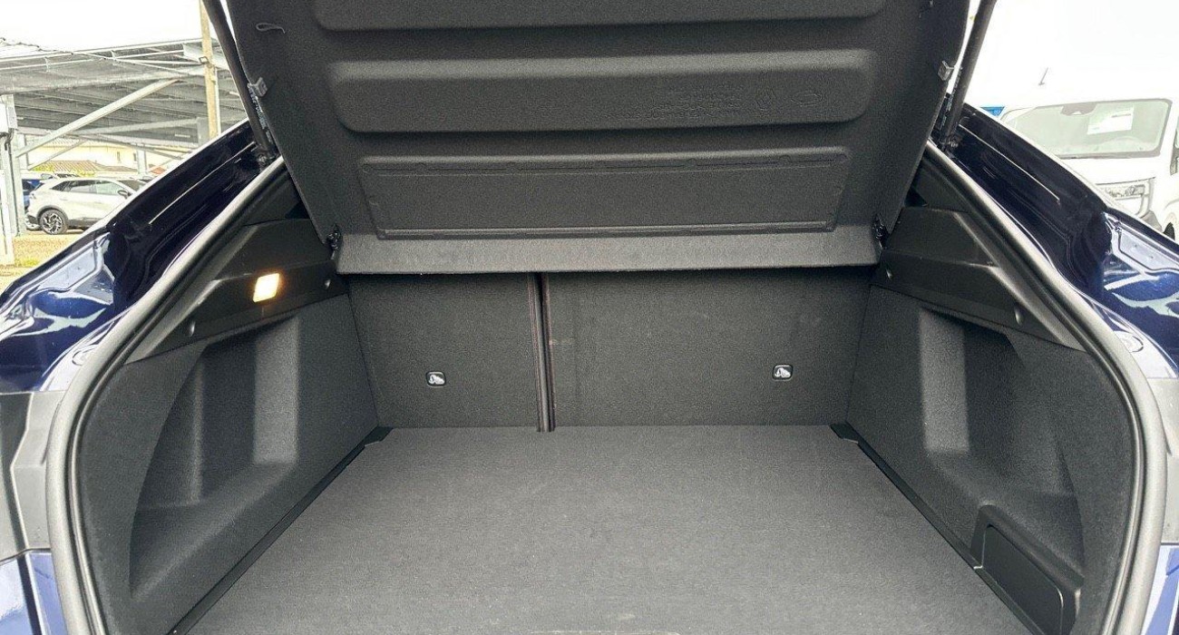 Renault ARKANA E-Tech 145 - 23 esprit Alpine 12