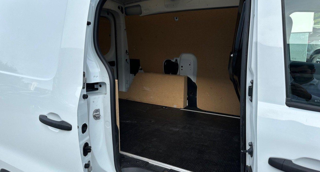 Renault EXPRESS VAN EXPRESS VAN BLUE DCI 95 CONFORT 14