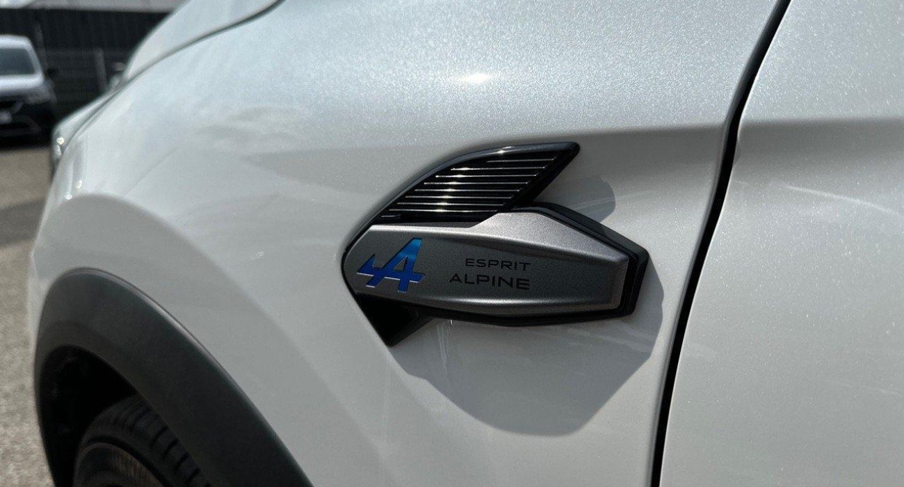 Renault CAPTUR E-Tech full hybrid 145 ch esprit Alpine 15