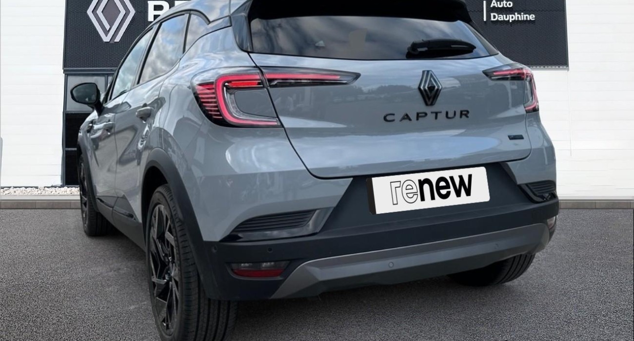 Renault CAPTUR E-Tech full hybrid 145 ch esprit Alpine 3