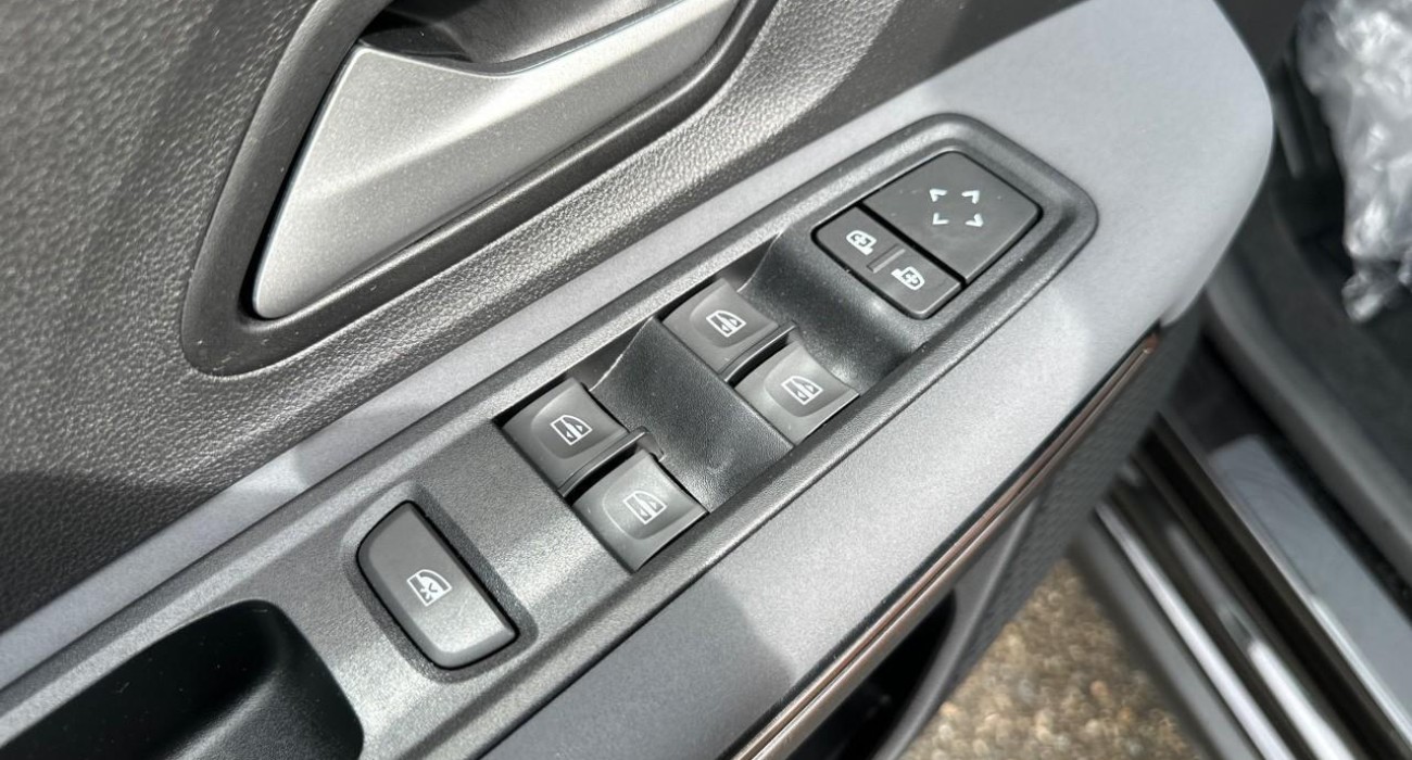 Dacia JOGGER Hybrid 140 7 places GSR2 Extreme + 12