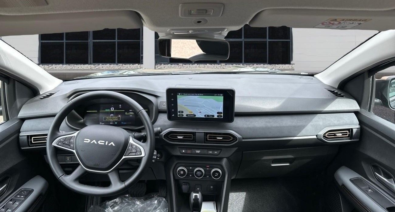 Dacia JOGGER Hybrid 140 7 places GSR2 Extreme + 8
