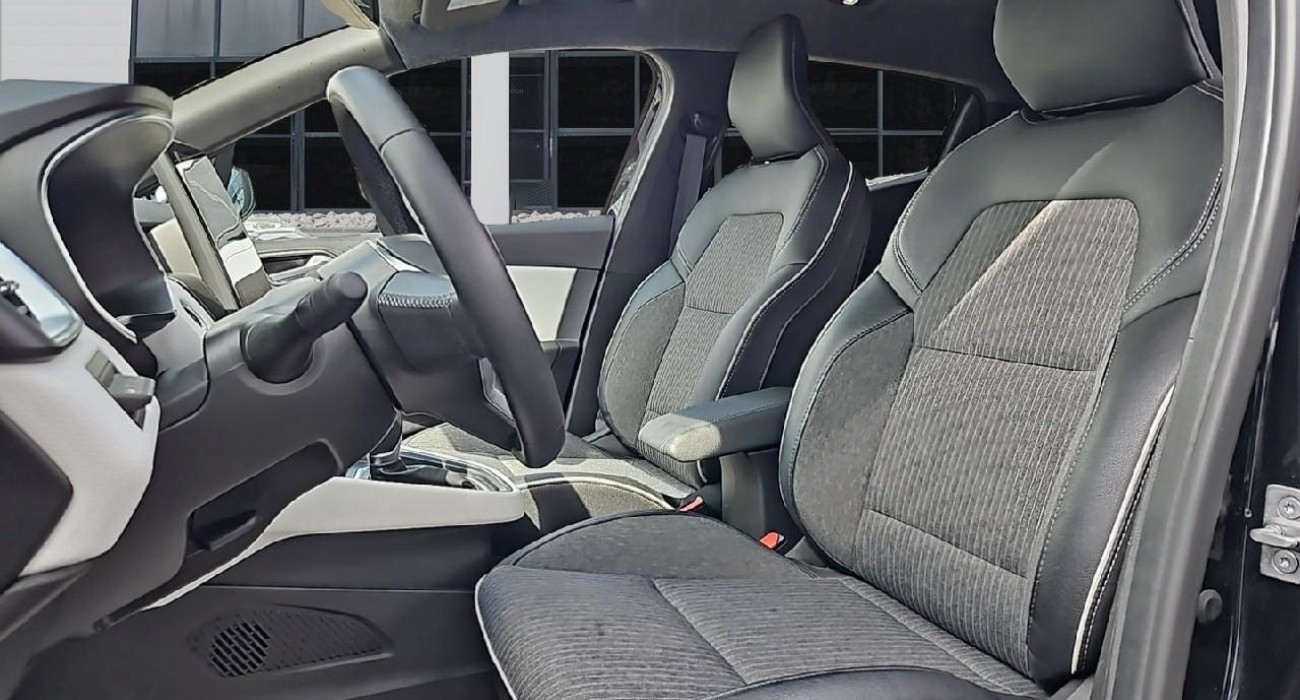 Renault CLIO Clio E-Tech full hybrid 145 Techno 10