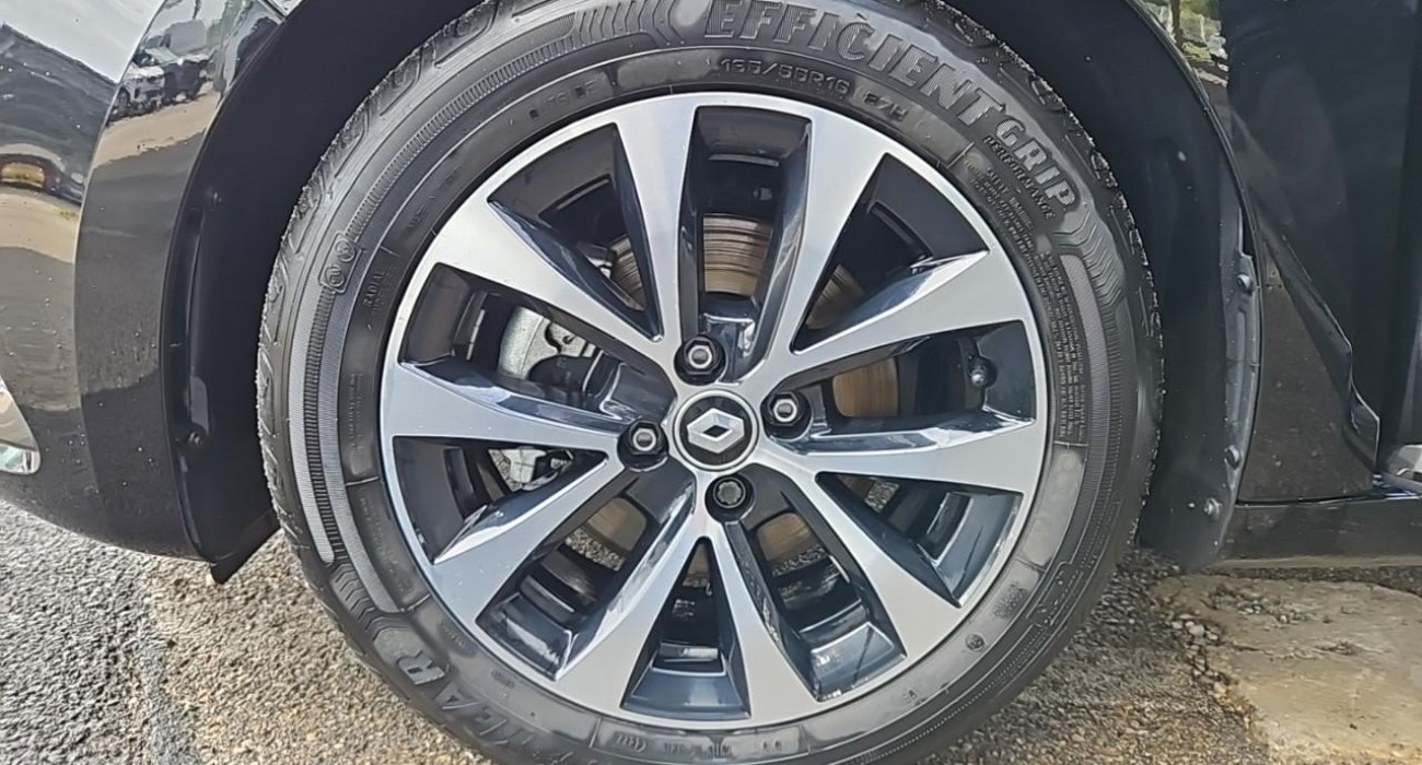 Renault CLIO Clio E-Tech full hybrid 145 Techno 13