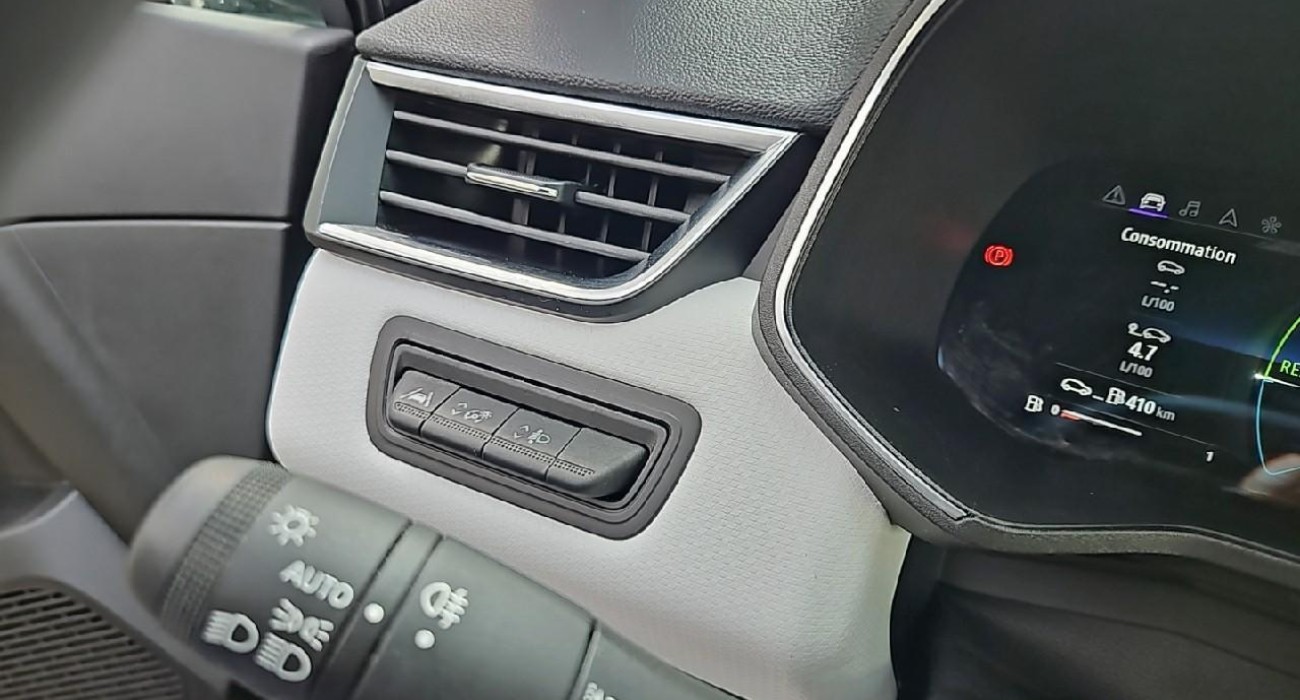 Renault CLIO Clio E-Tech full hybrid 145 Techno 14