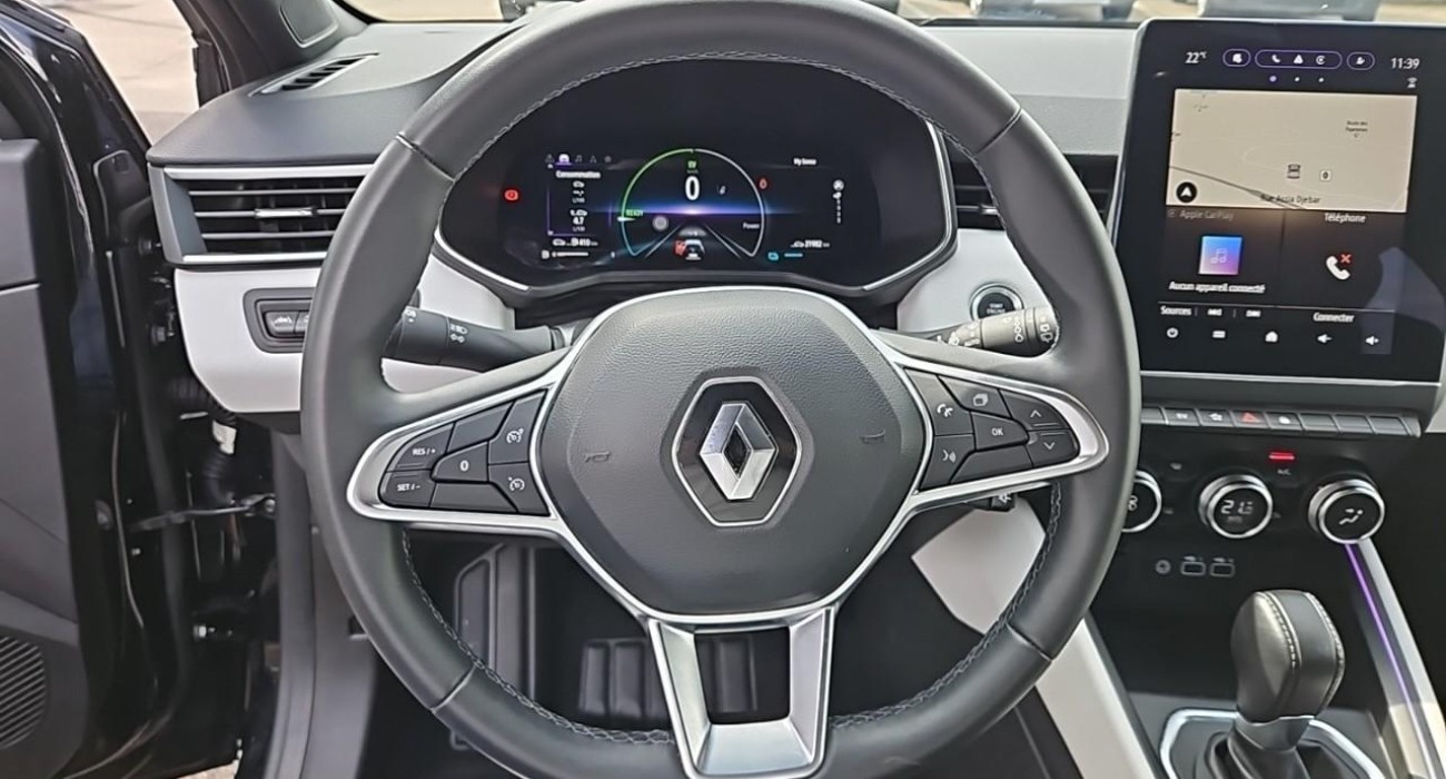 Renault CLIO Clio E-Tech full hybrid 145 Techno 6