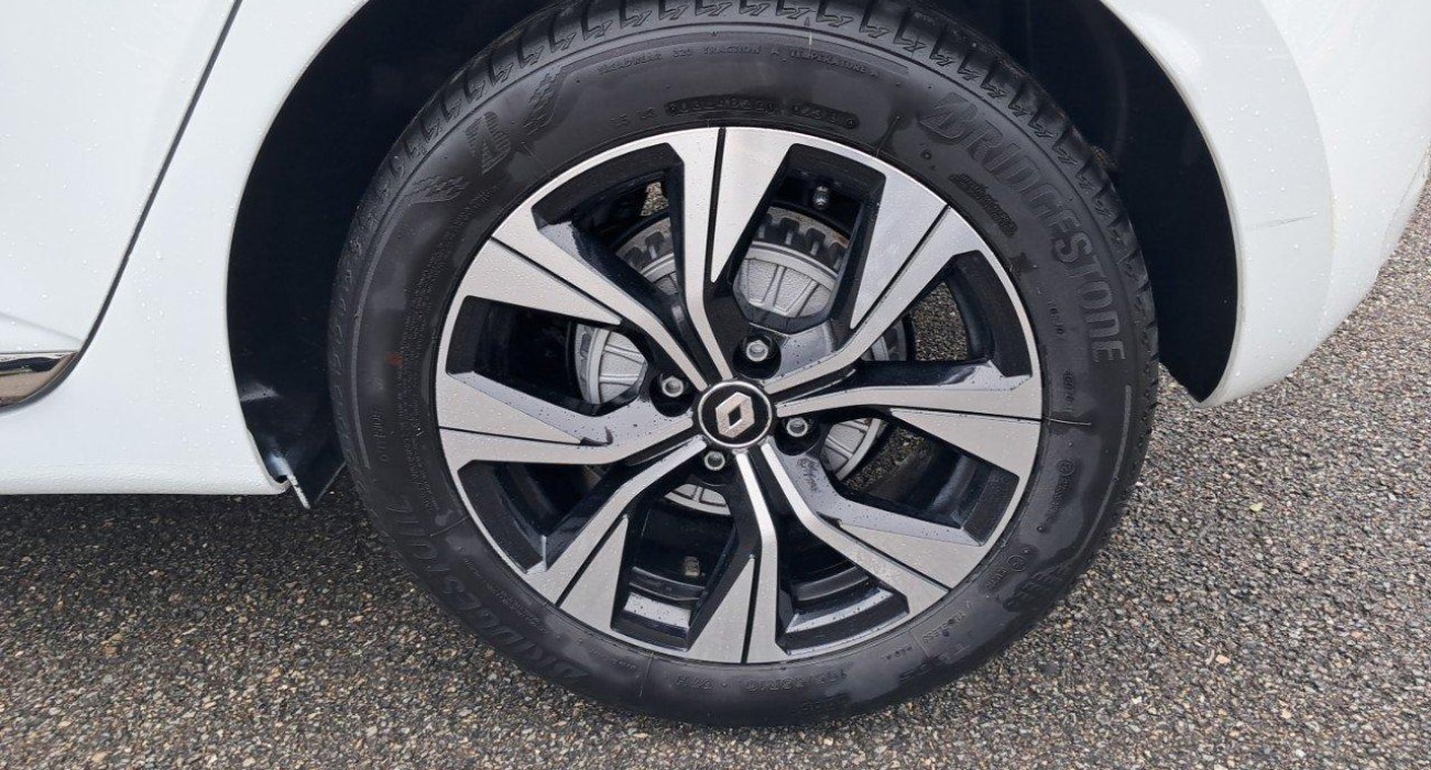 Renault CLIO Clio Blue dCi 100 Evolution 13