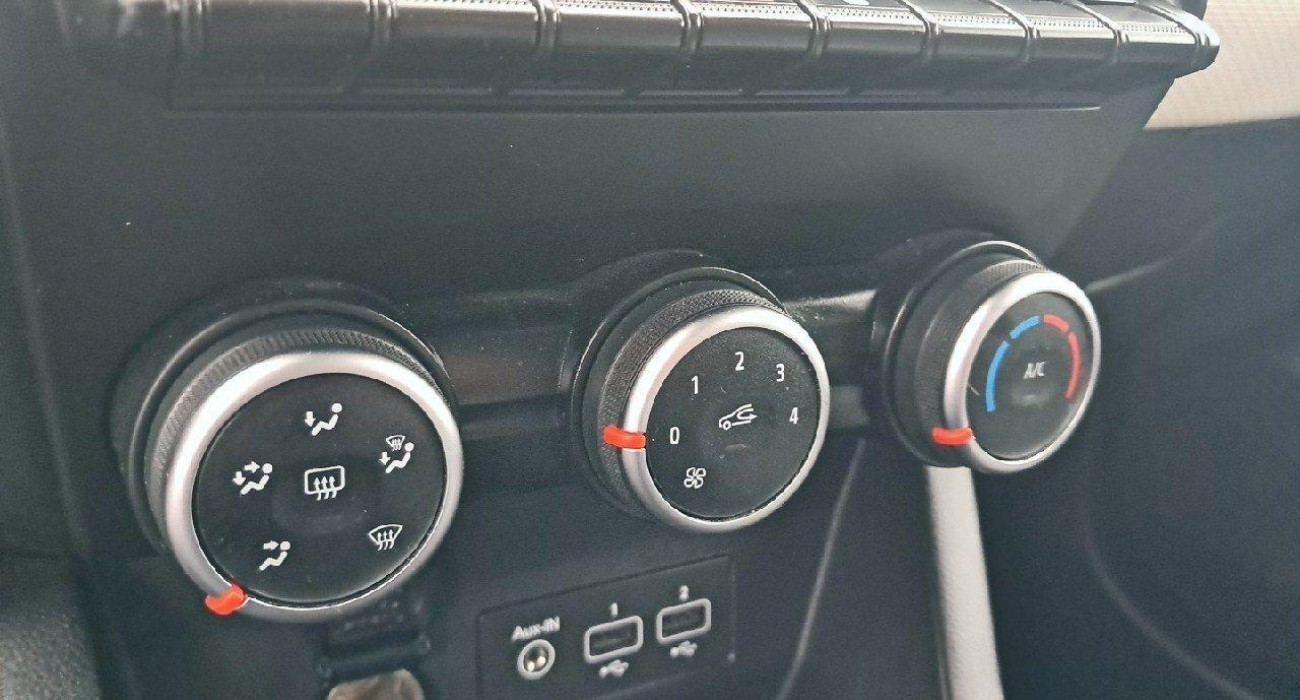 Renault CLIO Clio Blue dCi 100 Evolution 7