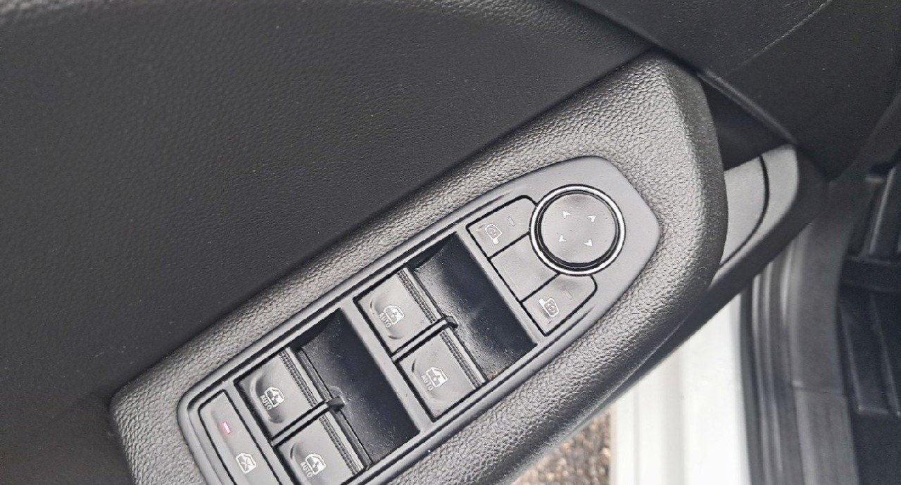 Renault CLIO Clio Blue dCi 100 Evolution 9