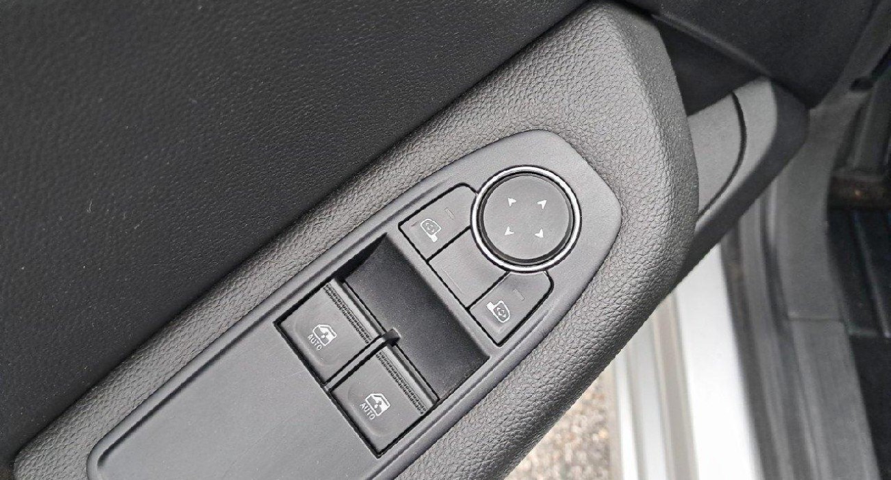 Renault CLIO Clio TCe 100 GPL - 21N Business 9