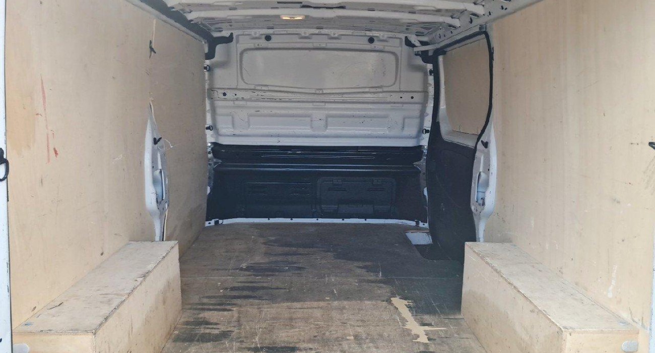 Renault TRAFIC TRAFIC FGN L2H1 1300 KG DCI 120 GRAND CONFORT 12