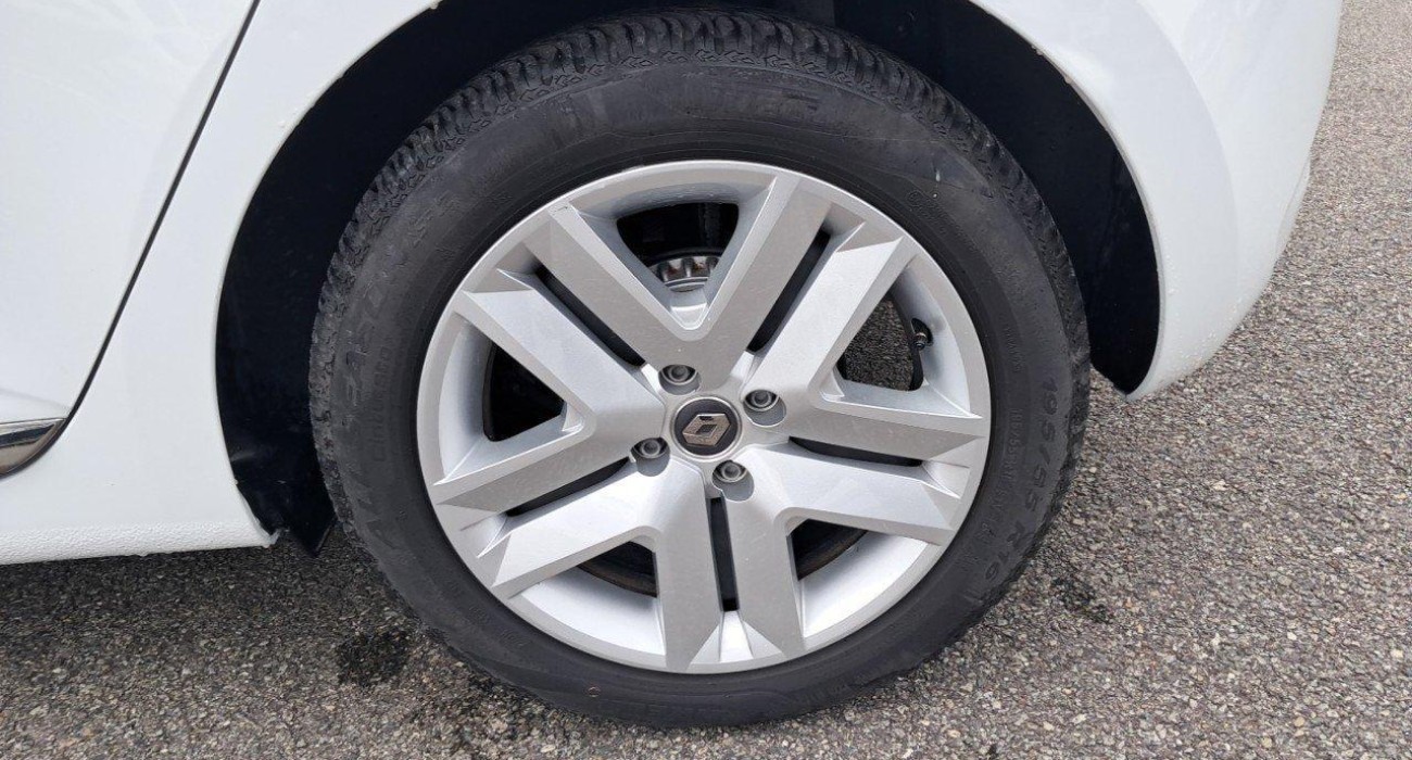 Renault CLIO Clio TCe 100 GPL Zen 13