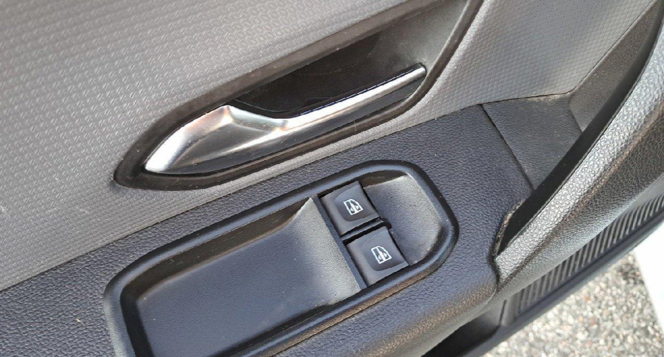 Renault EXPRESS VAN BLUE DCI 95 - 22 CONFORT 9