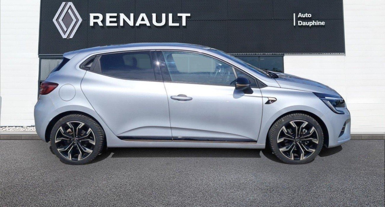 Renault CLIO Clio E-Tech 140 - 21N SL Lutecia 2