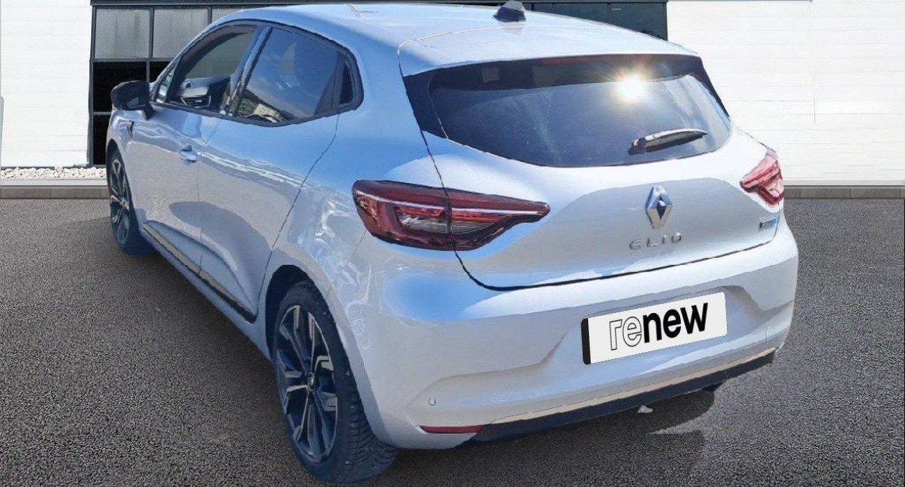 Renault CLIO Clio E-Tech 140 - 21N SL Lutecia 3