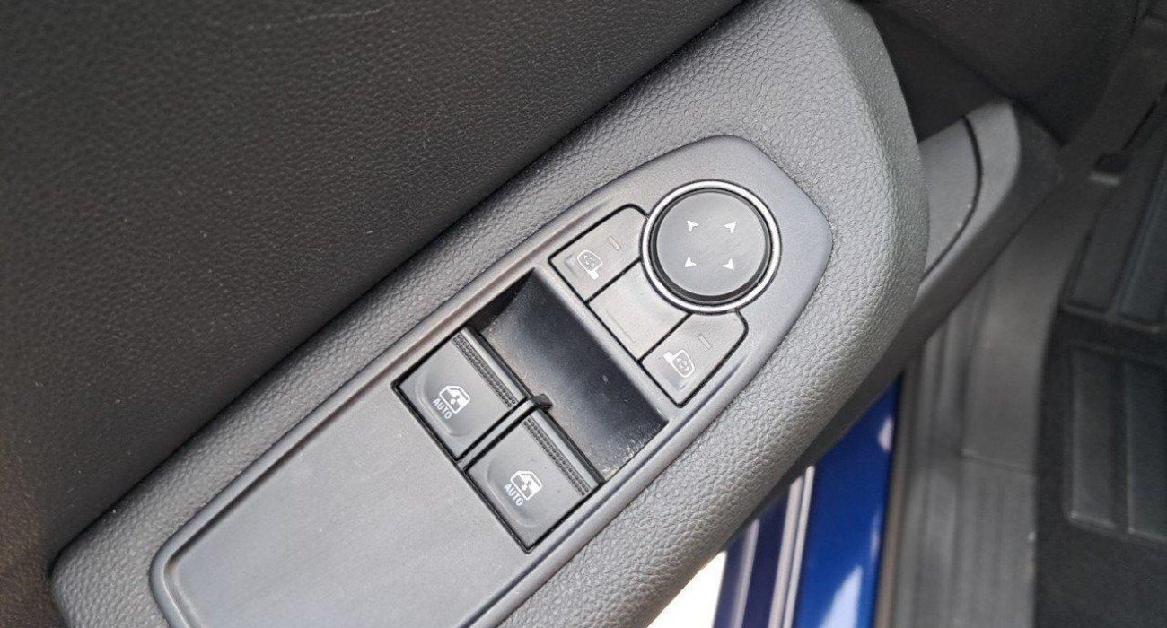 Renault CLIO Clio E-Tech 140 - 21 Business 9
