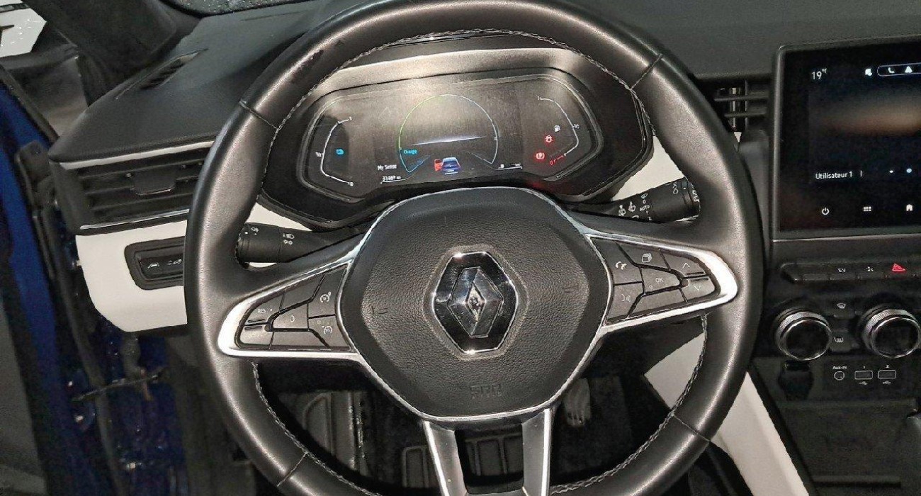 Renault CLIO Clio E-Tech full hybrid 145 Techno 6