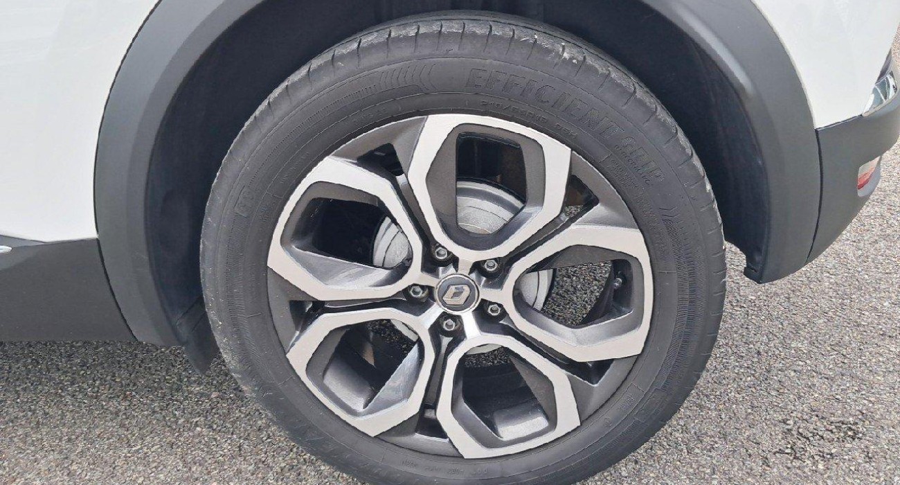 Renault CAPTUR TCe 100 GPL - 21 Intens 13