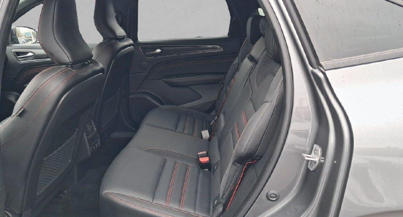 Renault ARKANA TCe 140 EDC FAP - 21B R.S. Line 11