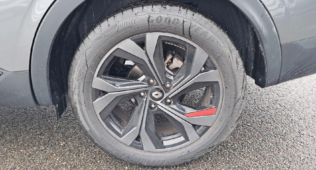 Renault ARKANA TCe 140 EDC FAP - 21B R.S. Line 13