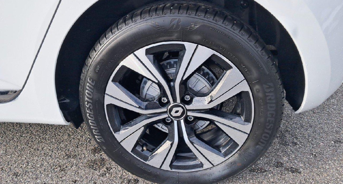 Renault CLIO Clio Blue dCi 100 Evolution 13