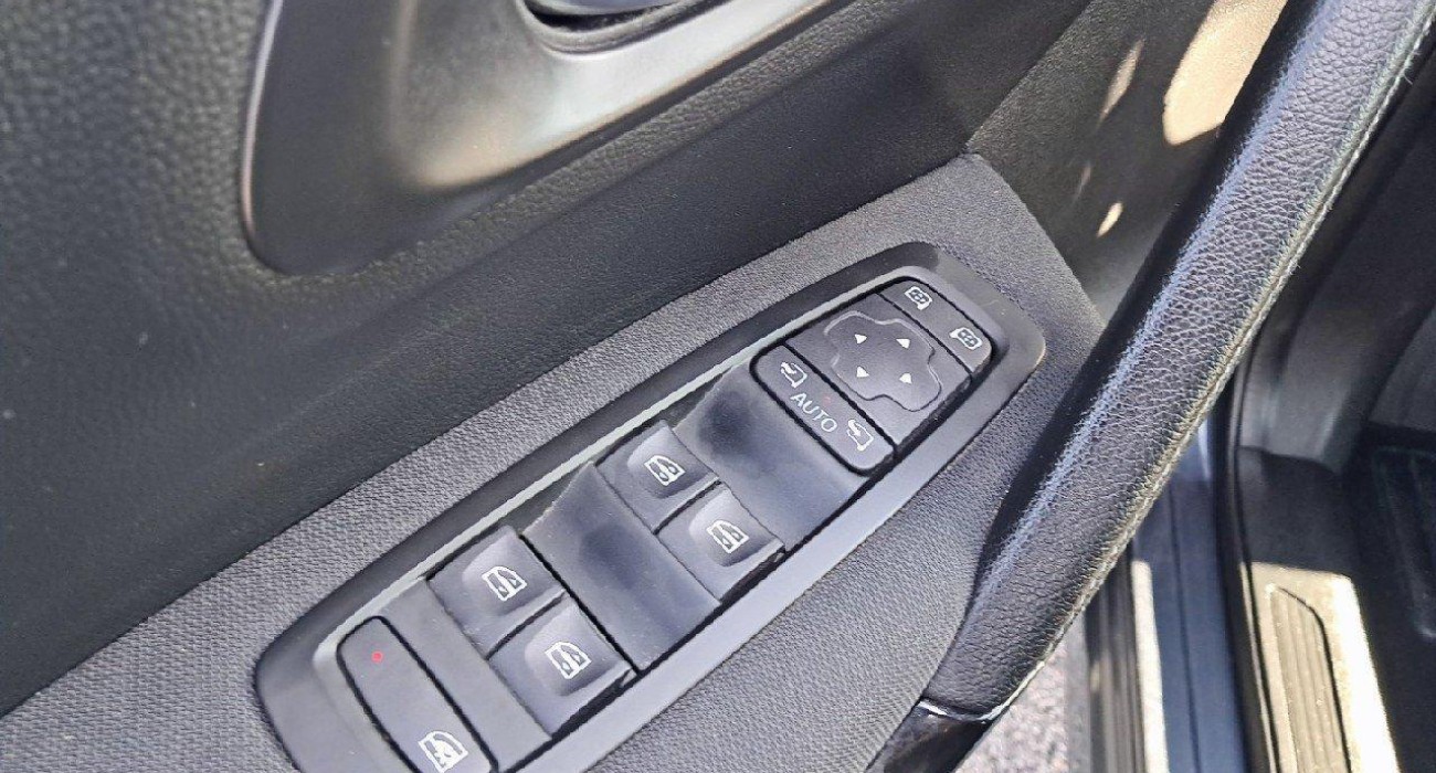 Renault KADJAR TCe 140 FAP Business 9