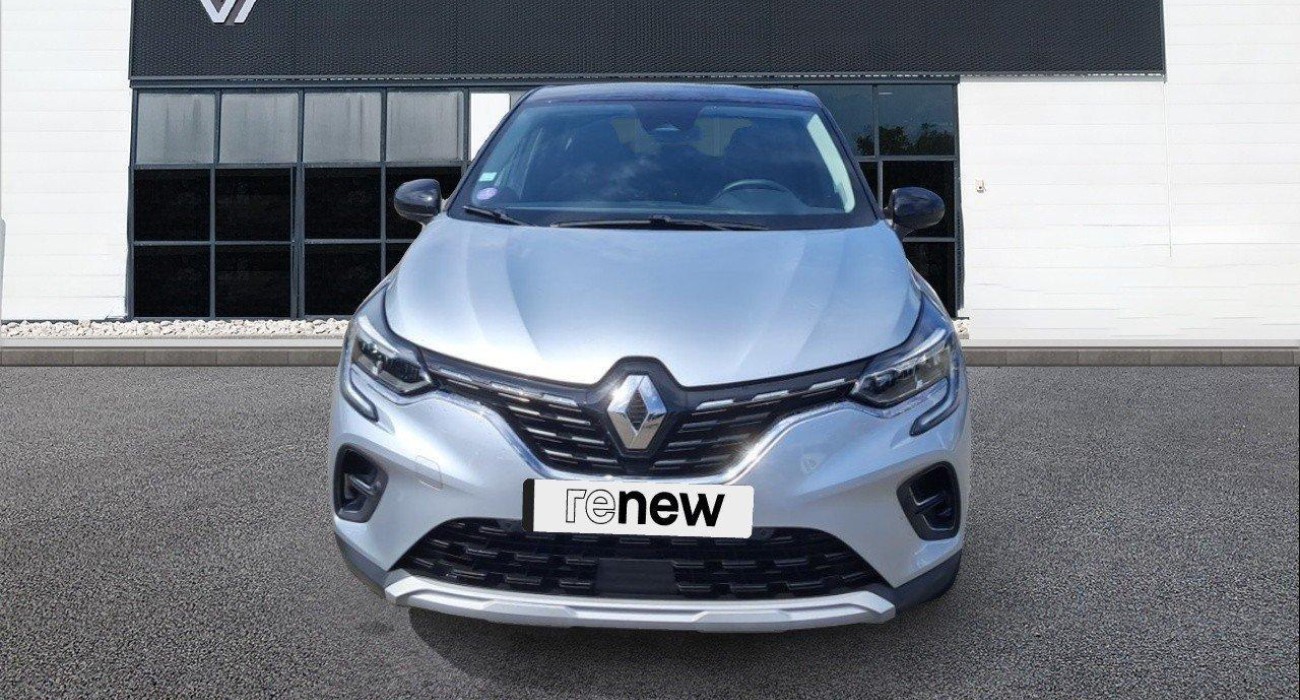 Renault CAPTUR TCe 90 Intens 4