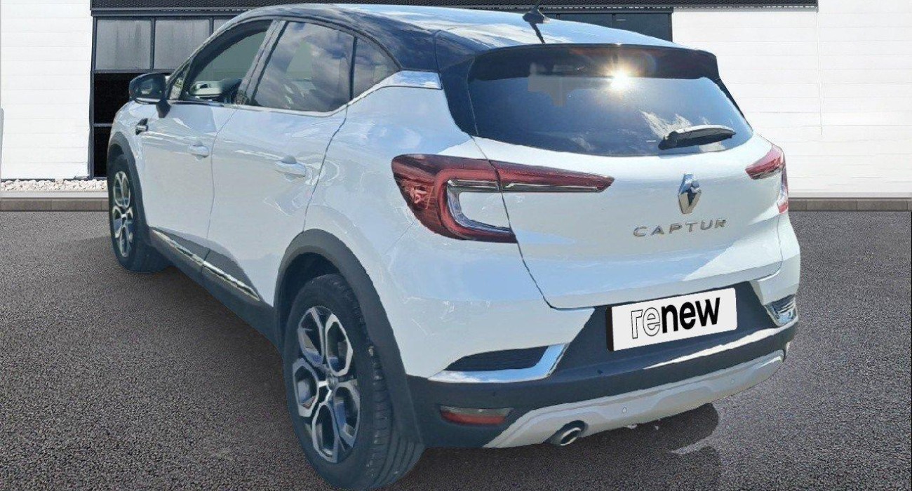Renault CAPTUR TCe 90 Intens 3