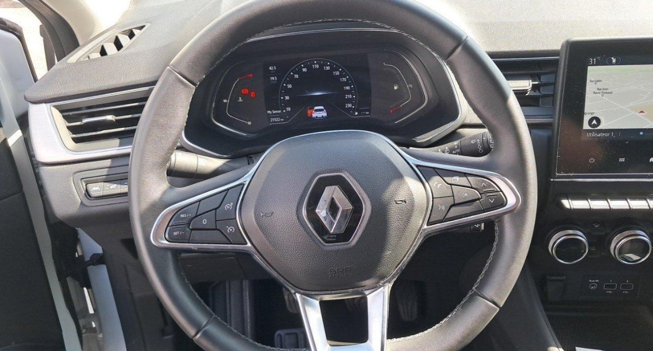Renault CAPTUR TCe 90 Intens 6