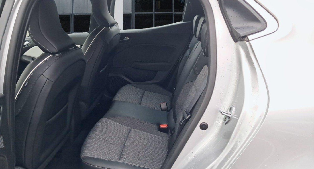 Renault CLIO Clio TCe 100 GPL - 21N Intens 11