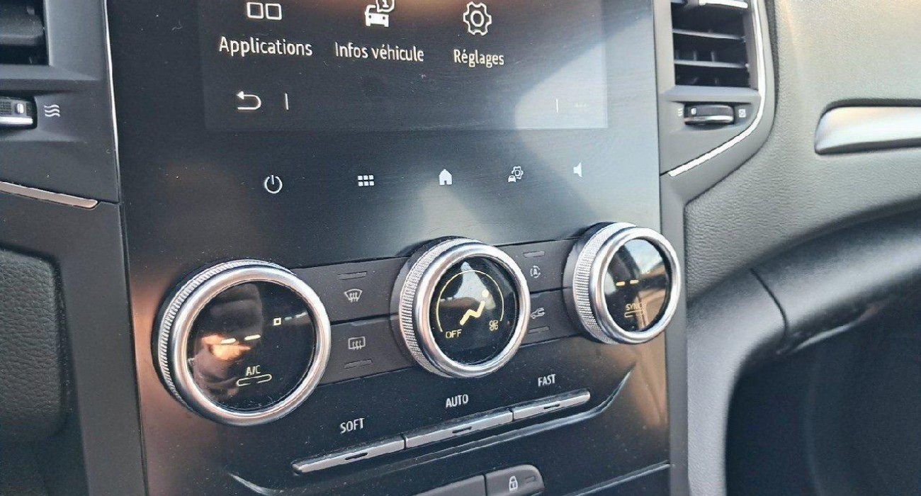 Renault MEGANE ESTATE Mégane IV Estate E-TECH Plug-In Hybride 160 Business 7