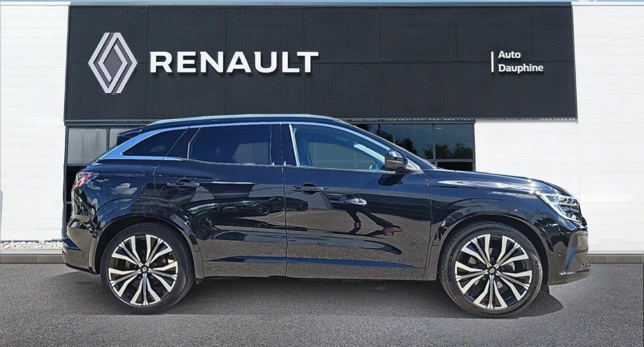 Renault AUSTRAL E-Tech hybrid 200 Iconic 2