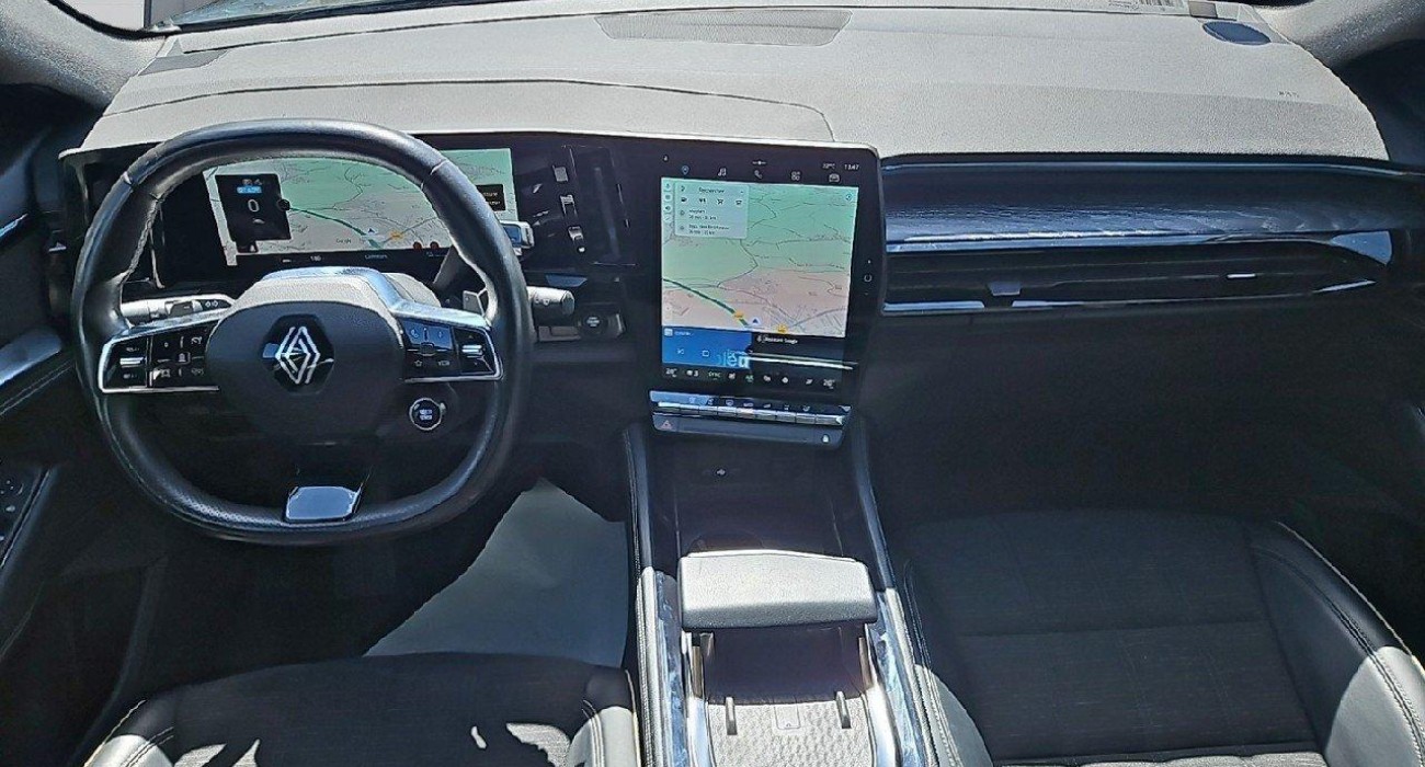 Renault AUSTRAL E-Tech hybrid 200 Iconic 5