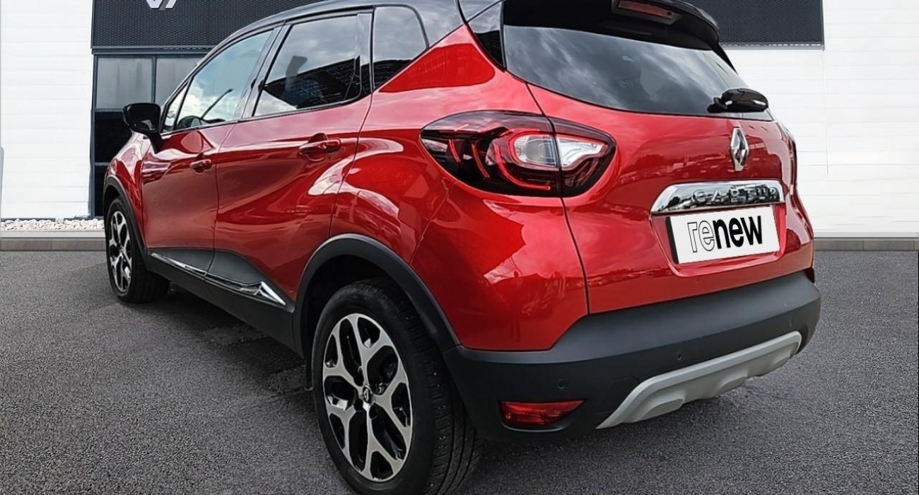 Renault CAPTUR TCe 150 FAP EDC Intens 3