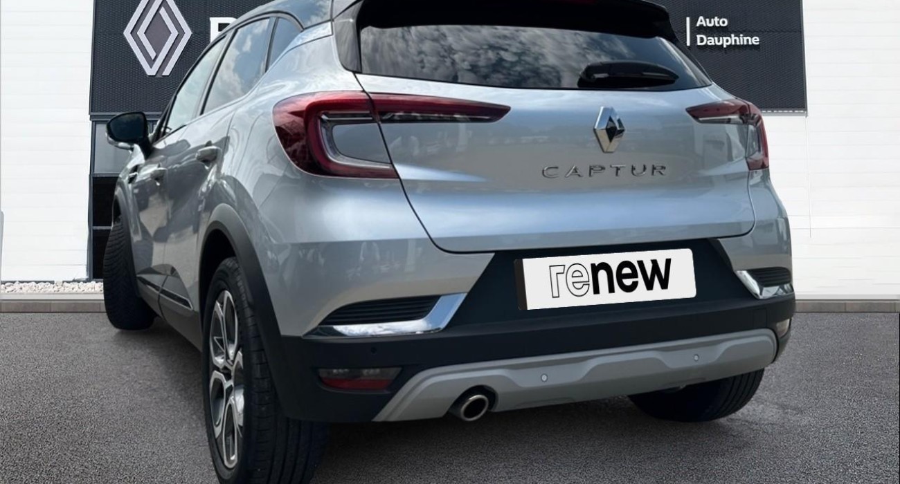 Renault CAPTUR TCe 130 EDC FAP Intens 3