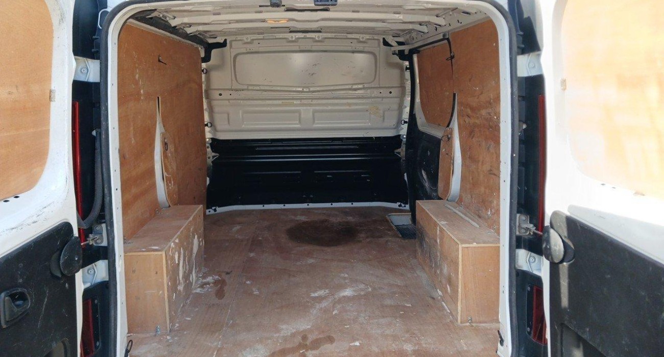 Renault TRAFIC TRAFIC FGN L1H1 2800 KG BLUE DCI 130 CONFORT 12