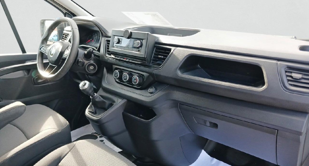 Renault TRAFIC TRAFIC FGN L1H1 2800 KG BLUE DCI 130 CONFORT 5