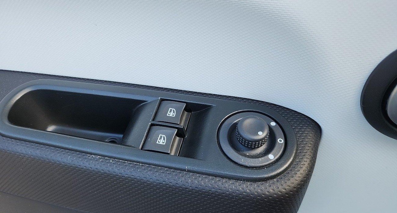 Renault TWINGO Twingo III Achat Intégral Zen 9