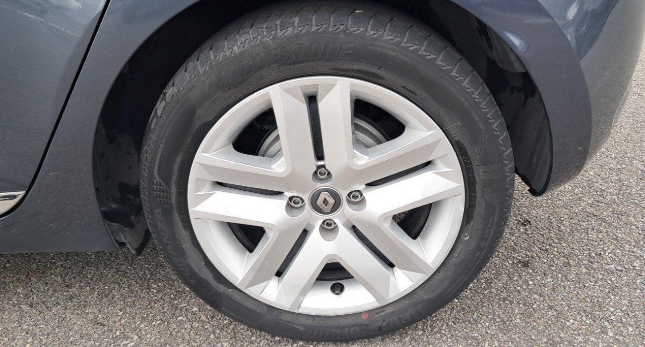 Renault CLIO Clio E-Tech 140 - 21 Business 13