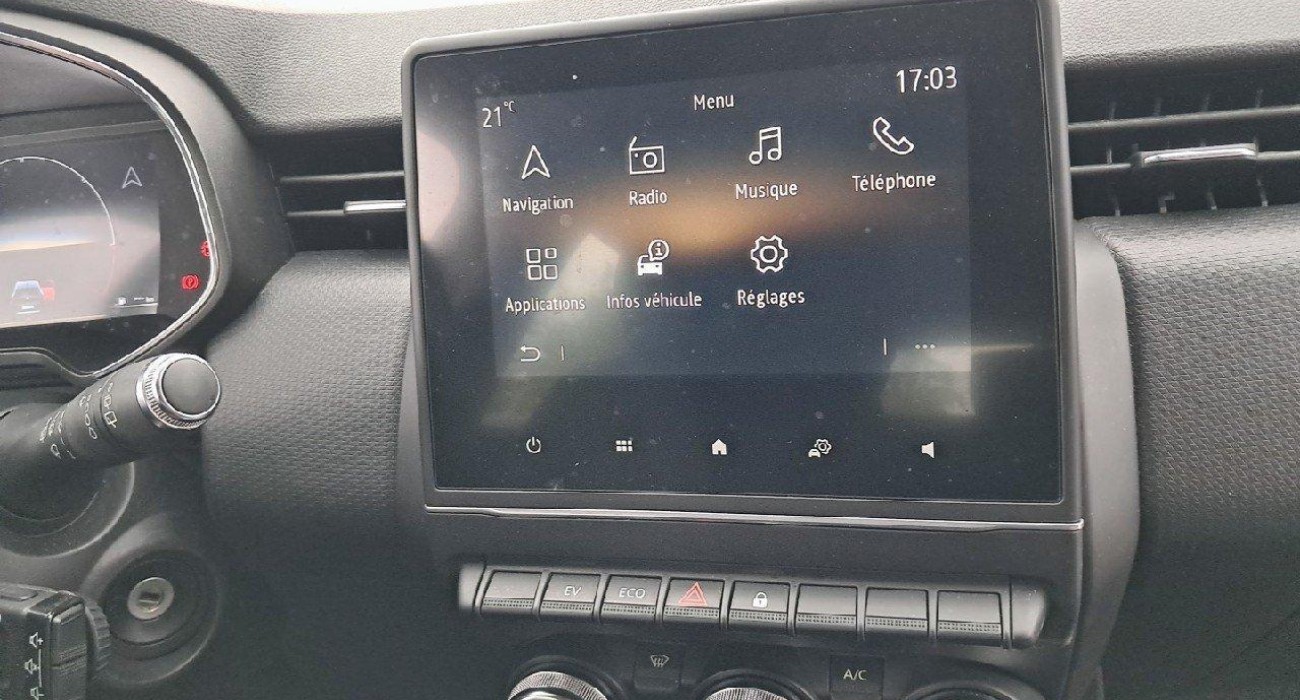 Renault CLIO Clio E-Tech 140 - 21 Business 8