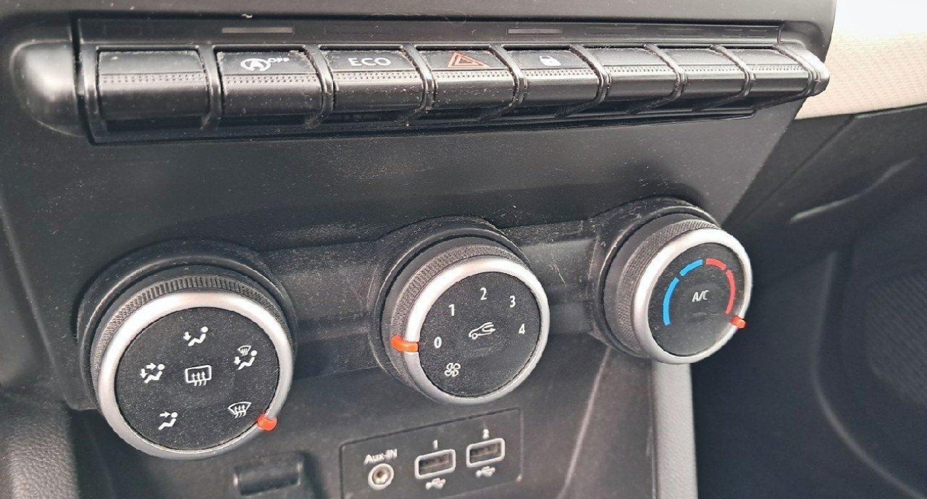 Renault CLIO Clio Blue dCi 100 Evolution 7