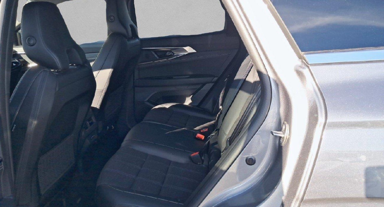 Renault AUSTRAL E-Tech hybrid 200 Iconic 11