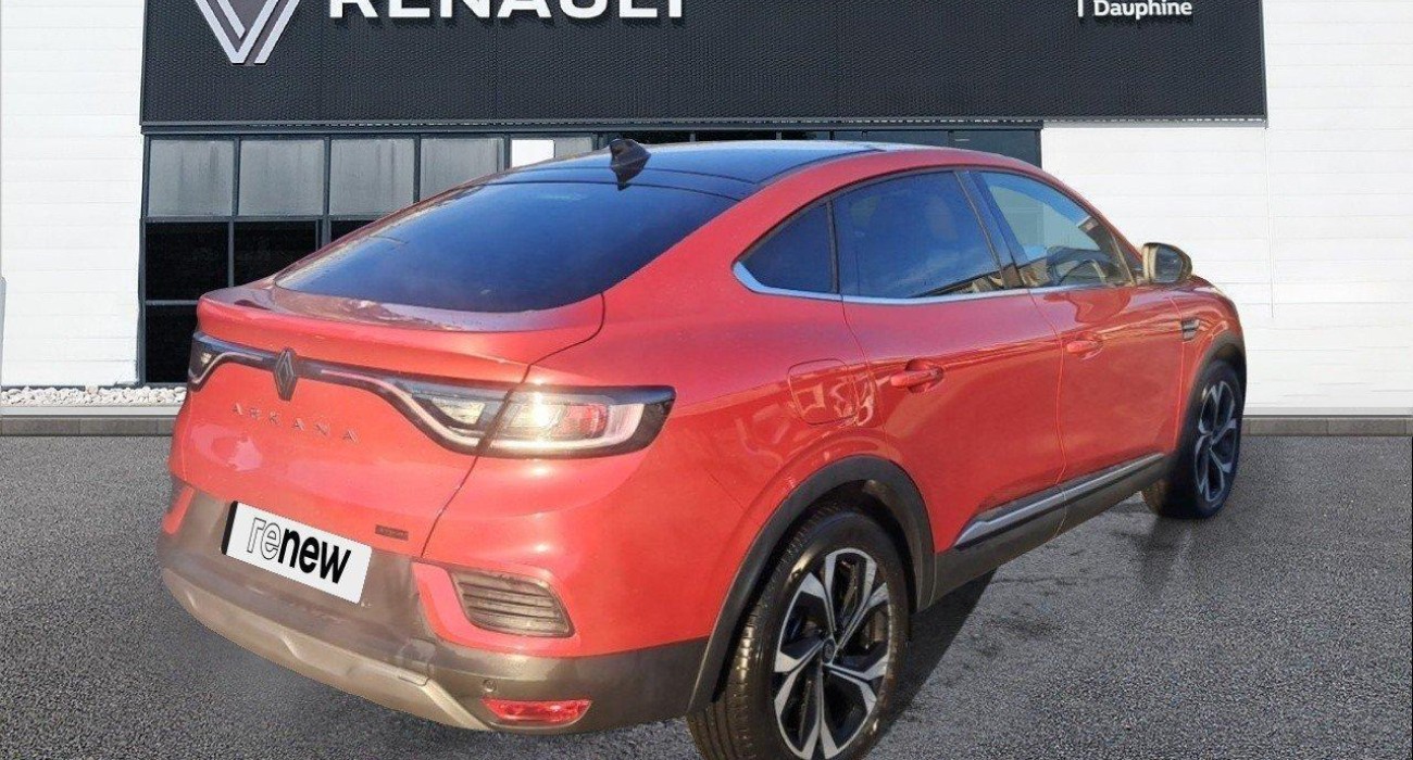 Renault ARKANA E-Tech 145 - 23 Techno 10